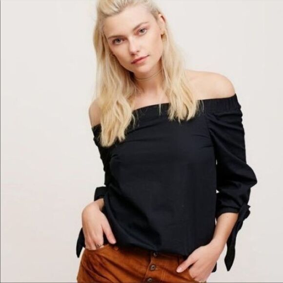 Free People Show Me Some Shoulder Top Black Small Oversized Off the Shoulder - Picture 3 of 12